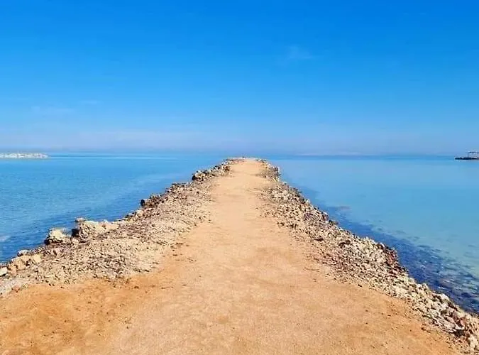 Szálloda Turtles 4*